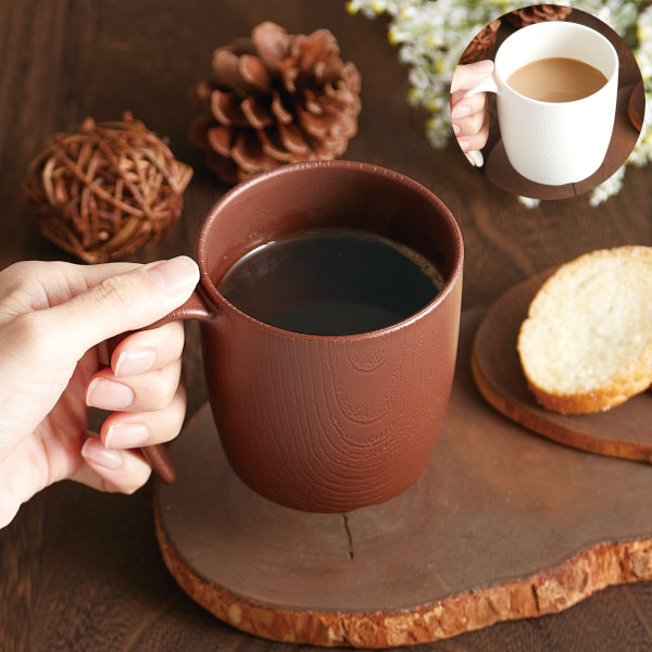 木目 持ちやすいコップ