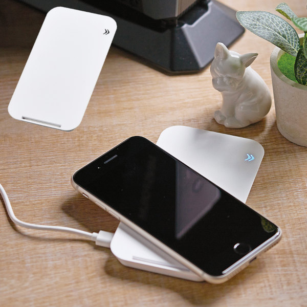 ワイヤレススタンド充電器