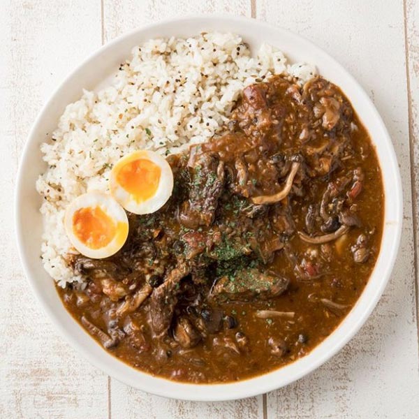 大阪 「ヤドカリー」 黒毛和牛すじ肉のスパイスカレー