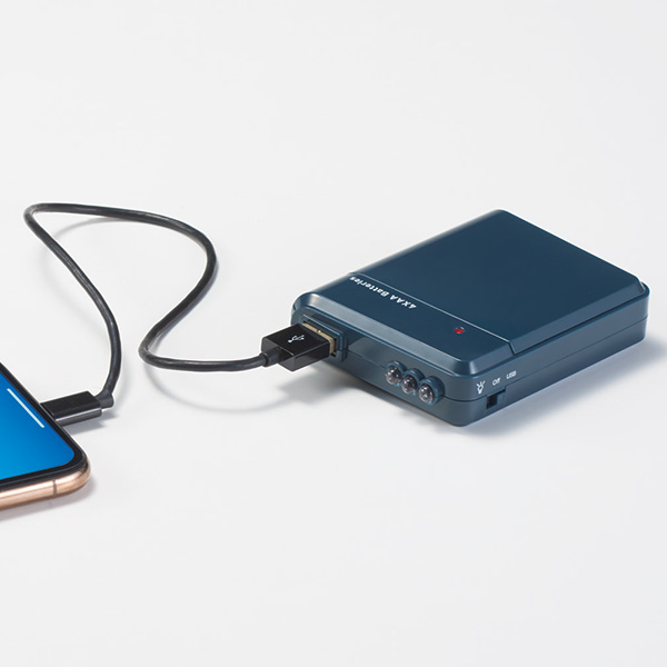 モシモニソナエル 乾電池式モバイルバッテリー