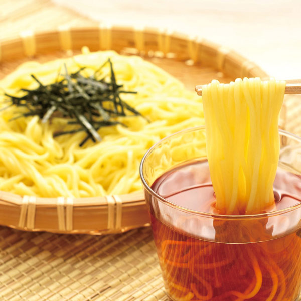 そばつゆで食べるざる中華2人前
